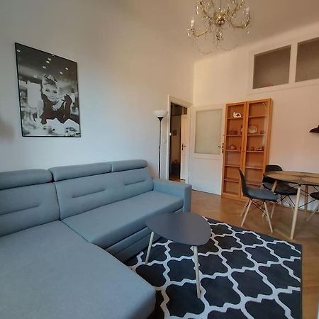Warsaw Holiday Apartment 외부 사진
