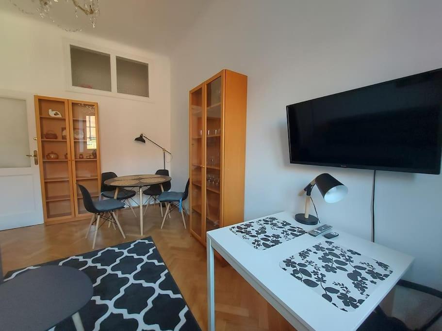 Warsaw Holiday Apartment 외부 사진